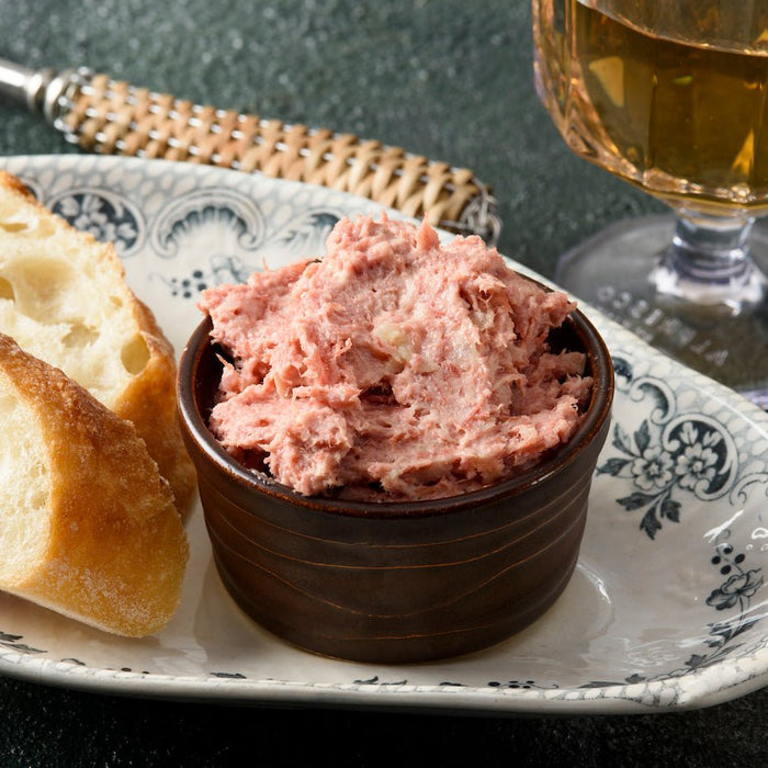 コンビーフで手軽にお家フレンチ!コンビーフにひと手間加えてつくる「コンビーフのリエット」 - ROJI日本橋 ONLINE STORE