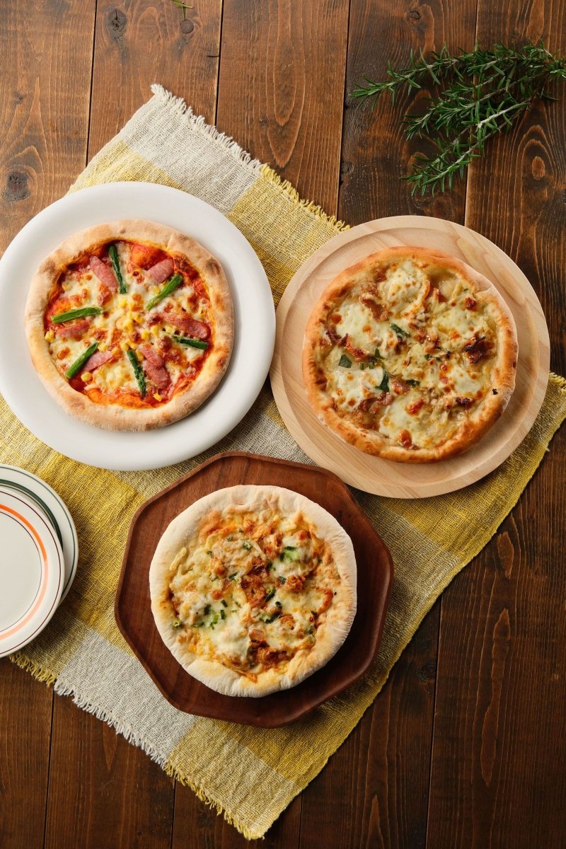 【送料込み】【兵庫県】淡路・えびすもち豚のピザ3種セット - ROJI日本橋 ONLINE STORE