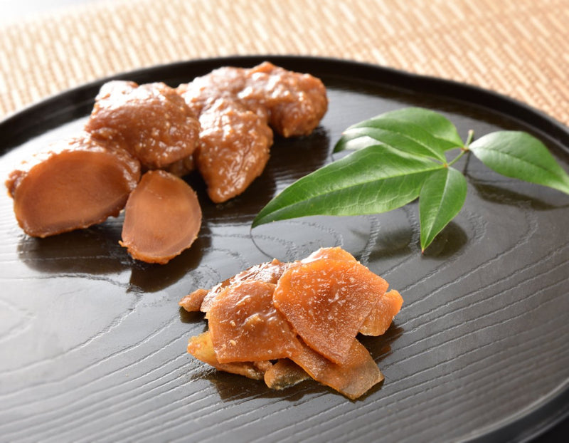 【送料込み】【福島県】香の蔵 特別純米酒とおつまみ3種（クリームチーズ・純米酒・みそ漬生姜）- みそ漬生姜皿盛り画像 - ROJI日本橋 ONLINE STORE