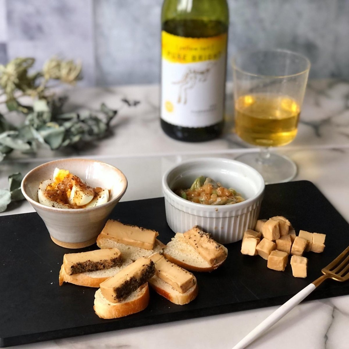 【福島県】香の蔵  黒胡椒クリームチーズのみそ漬皿盛り画像 - ROJI日本橋 ONLINE STORE