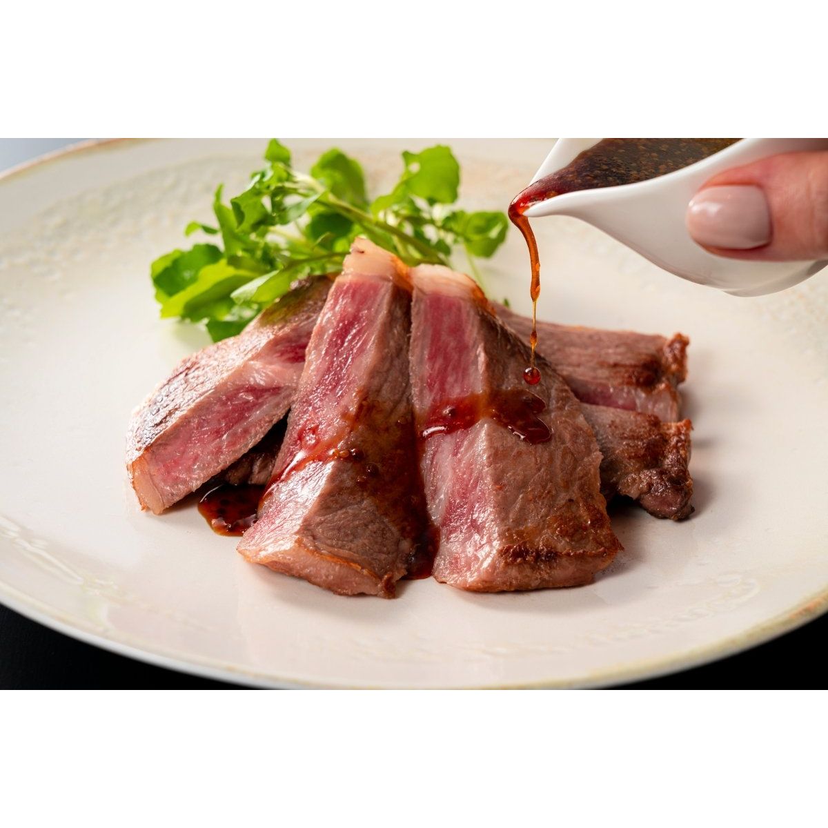 【送料込み】【岡山県】特選千屋牛ステーキ 300g - ROJI日本橋 ONLINE STORE