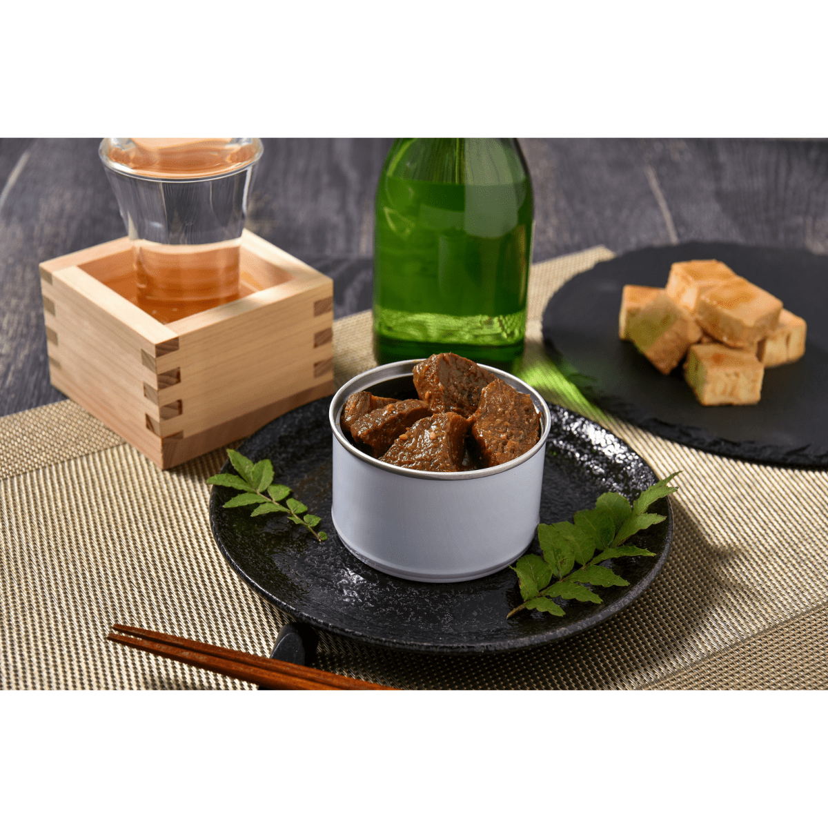 K&K 缶つまJAPAN 牛たん炭焼利久監修　牛たん旨辛南蛮味噌煮 - ROJI日本橋 ONLINE STORE