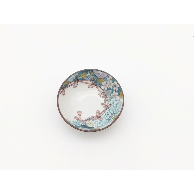 【送料込み】【石川県】九谷焼 平盃 結び花詰 青（藤木美里・画） - ROJI日本橋 ONLINE STORE