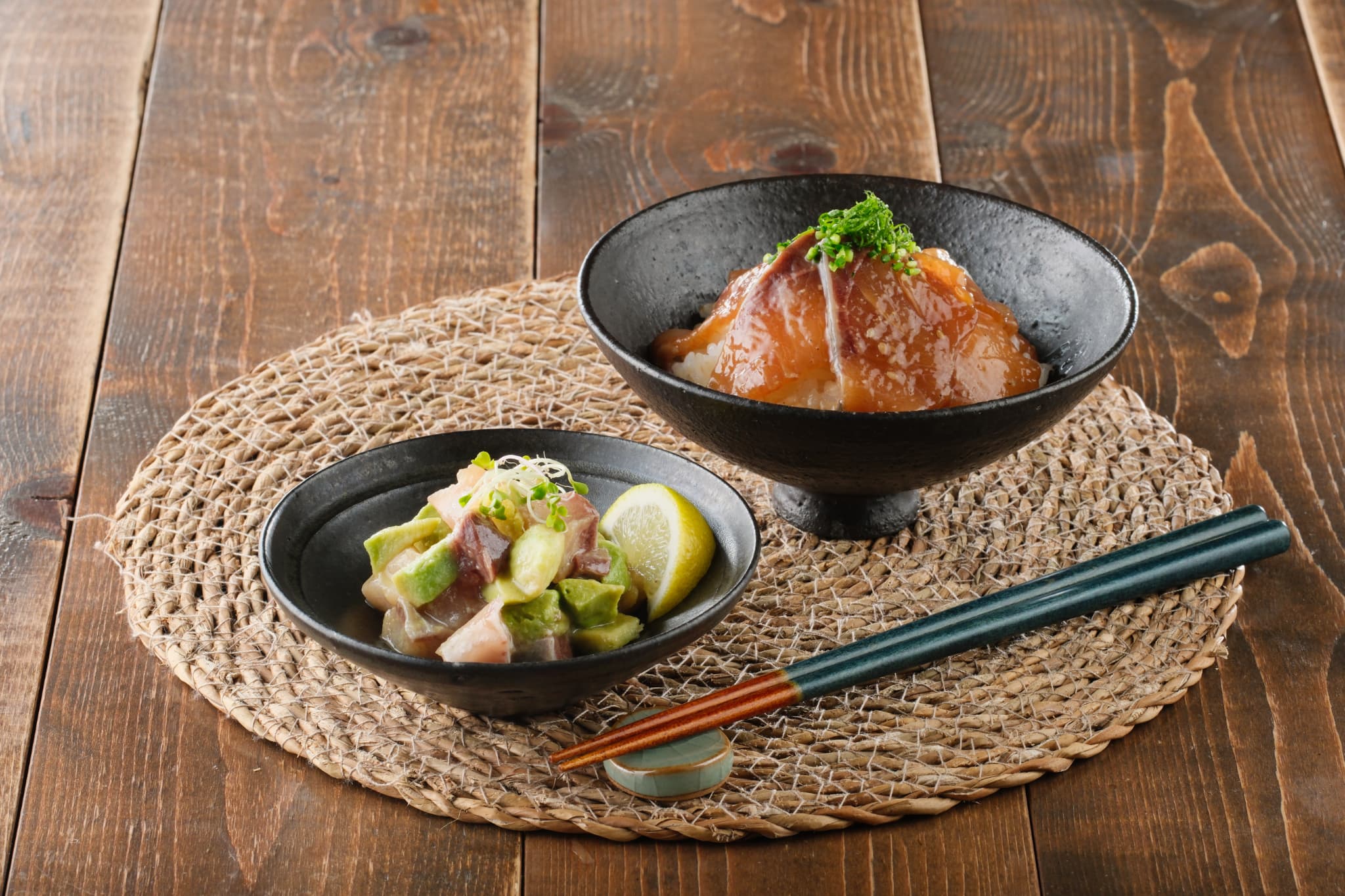 朝〆ぶりのごまだれ漬け丼2食とアボカドのポキ3パック　商品画像
