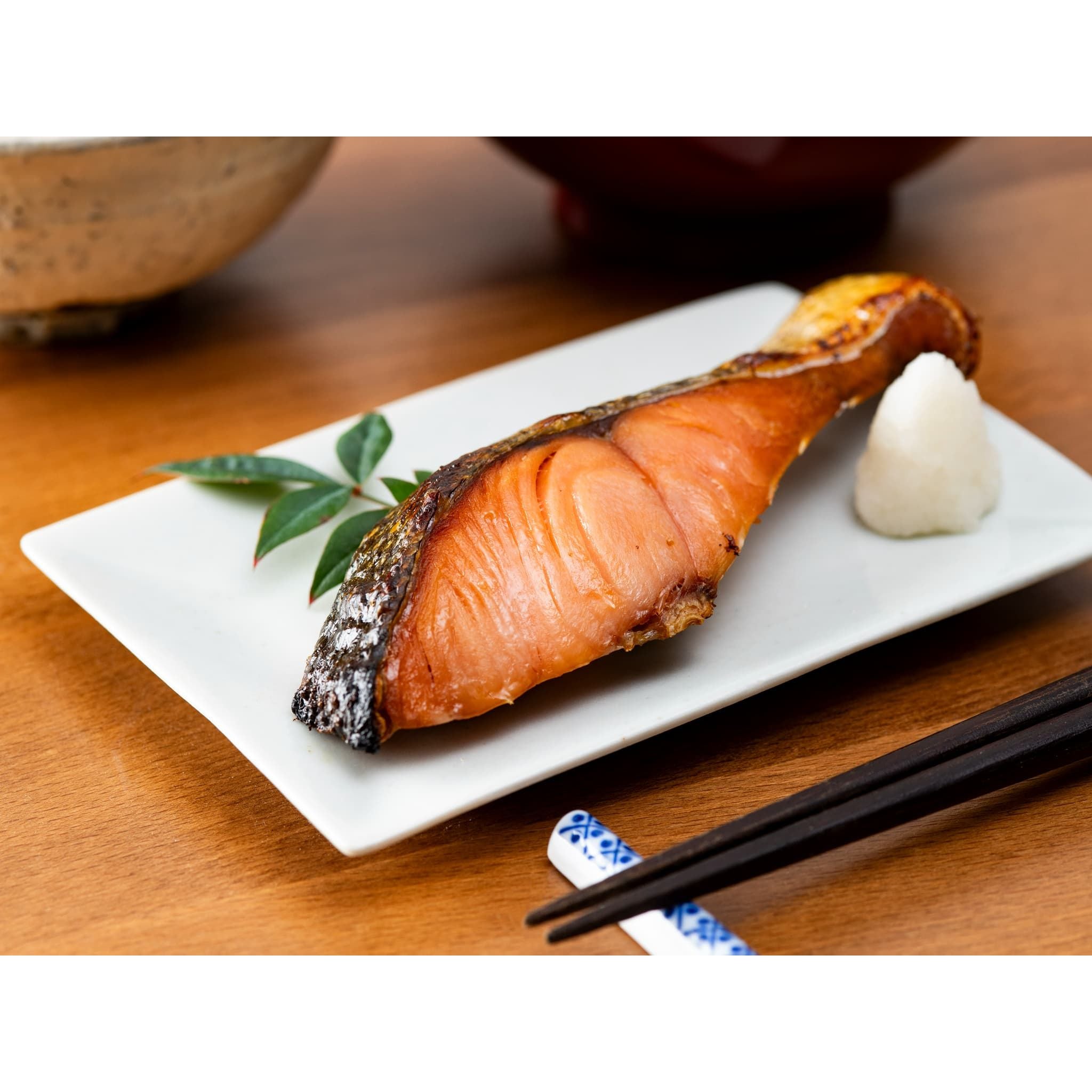 永徳　塩引鮭半身（2分割）姿造り - ROJI日本橋 ONLINE STORE